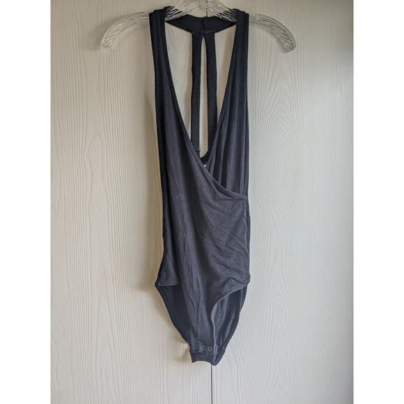 Abercrombie & Fitch Womens Sz M Ribbed Black Bodysuit V Neck Boho - Picture 1 of 8